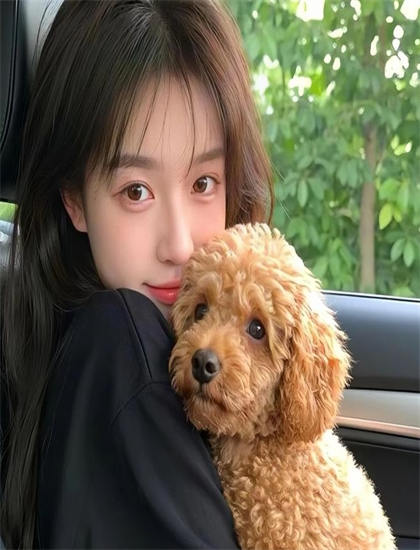 《圣诞颂》电影与电视剧比较教科书式的：媒介差异与叙事特点